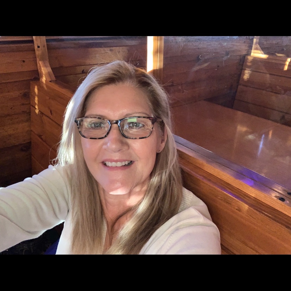 Meet your Posher, Glenda